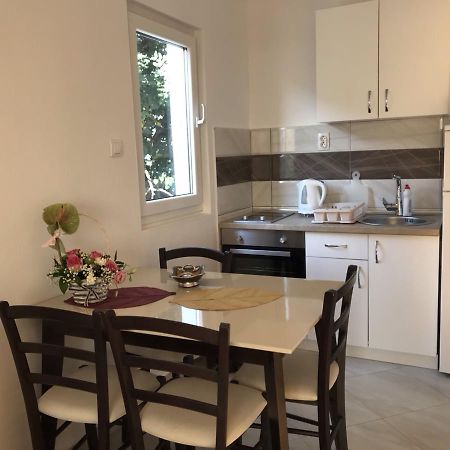 Apartmani Roganovic Лущица Екстериор снимка